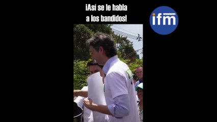 Daniel Quintero en las calles con propaganda contra bandidos