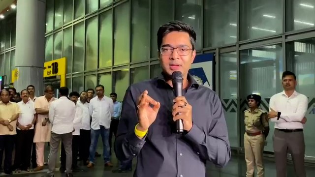 এটা সবে ট্রেলার হল, ২ মাস পর দিল্লিতে আসল সিনেমা দেখবেন মমতা বন্দ্যোপাধ্যায়: অভিষেক|Oneindia Bengali