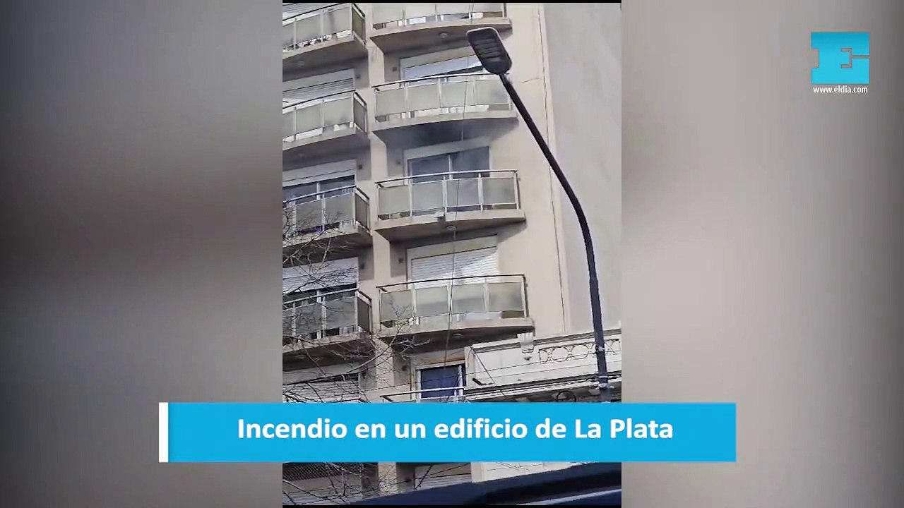 Incendio en un edificio de La Plata