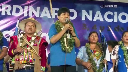 Congreso del MAS reelige a Evo como líder de este partido y lo proclama como candidato del 2025