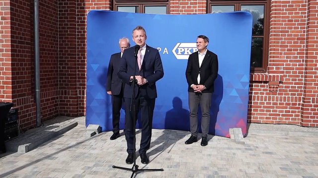 Dziennik Zachodni / Dabrowa centrum przesiadkowe / Marzena Bugala-Astaszow