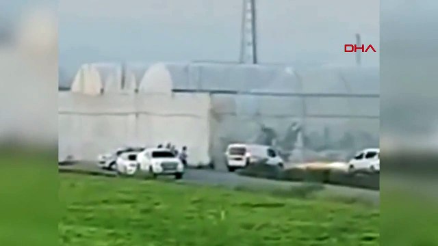 Reyhanlı'da Boş Tarlada Bulunan El Bombası İmha Edildi