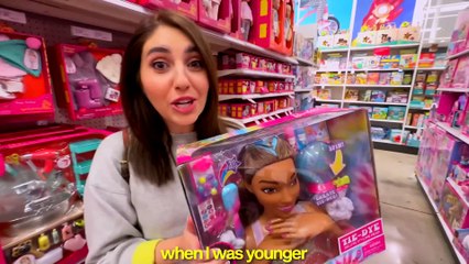 Hilarious Prank: Giving My Daughter the Worst Presents Ever! 🎁