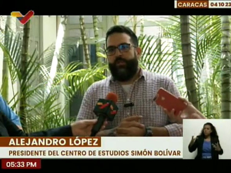 Venezolanos siguen el legado de Bolívar Y Chávez para garantizar una patria antiimperialista