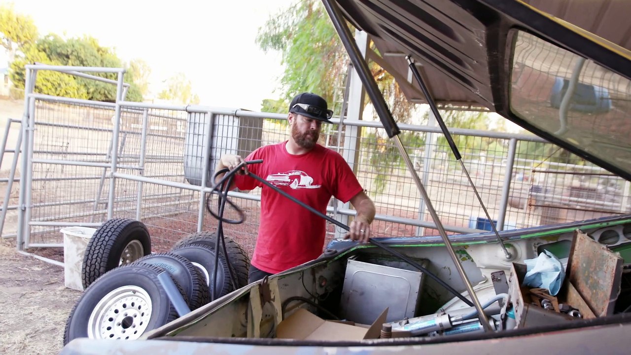 Roadkill's Best Dirt Car Yet!
