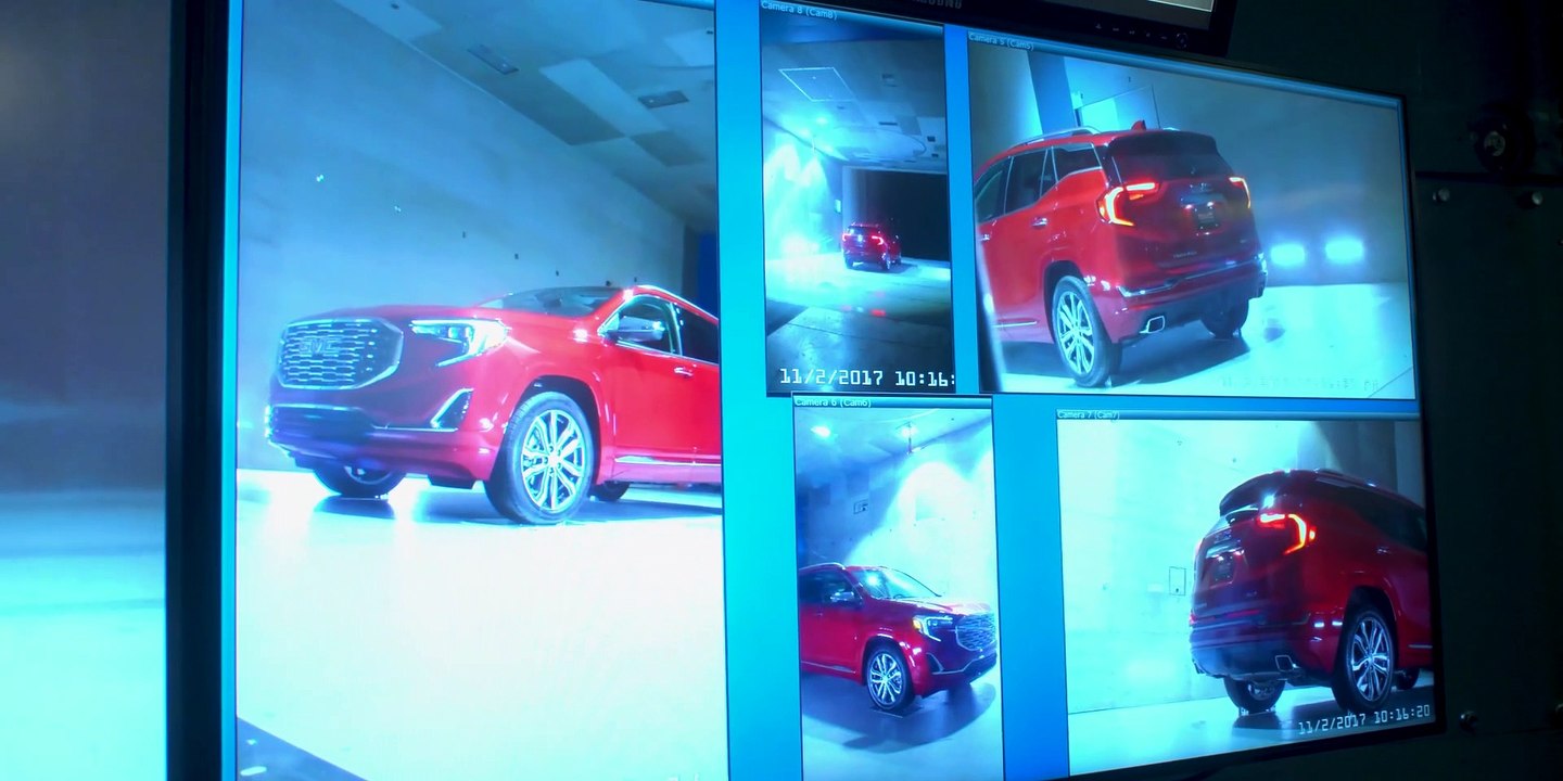 2018 GMC Terrain Holiday Decoration Aero Testing