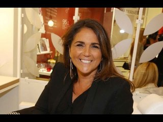 Valérie Bénaïm mieux payée de TPMP : elle remercie son "mentor", Cyril Hanouna, de l'avoir "débout