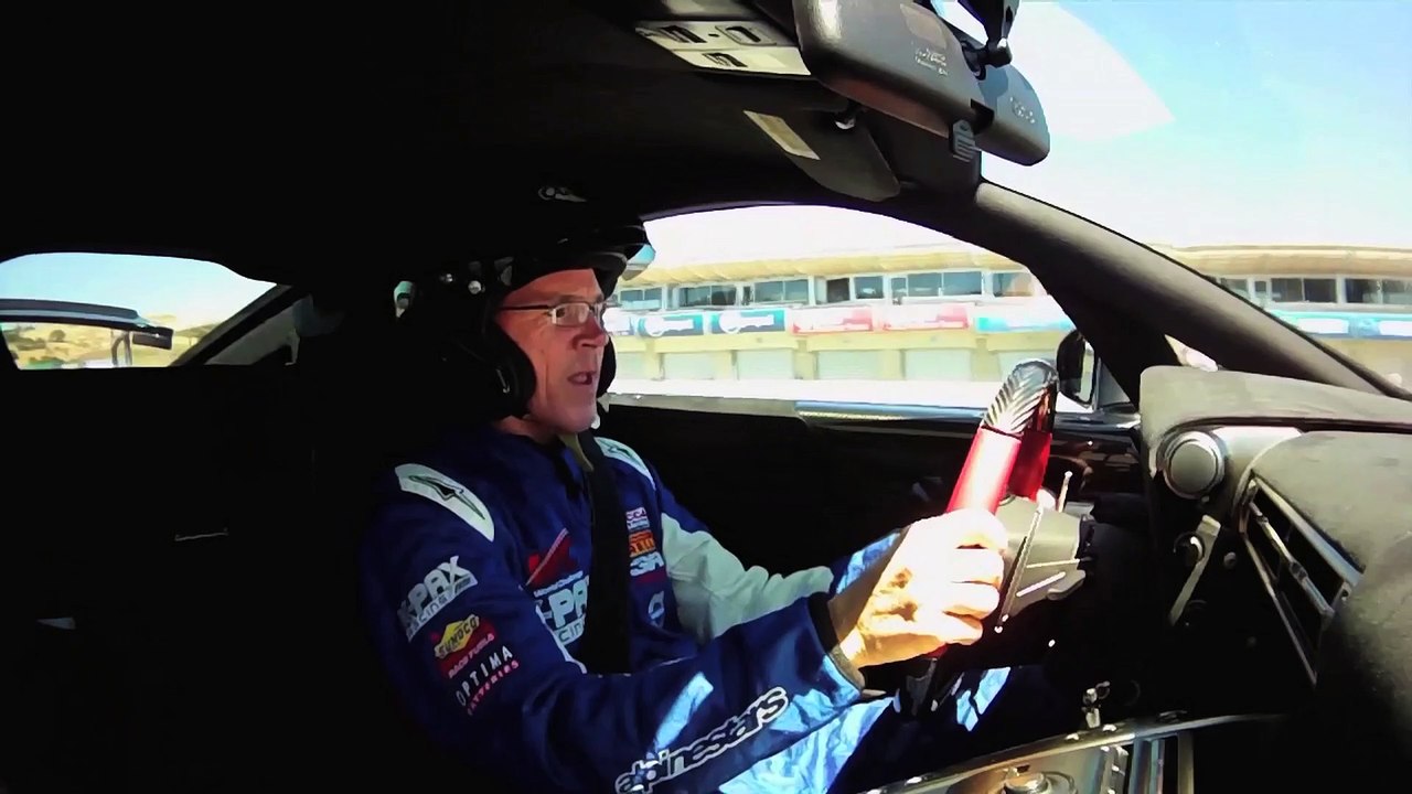 Hot Lap! 2012 Lexus LFA