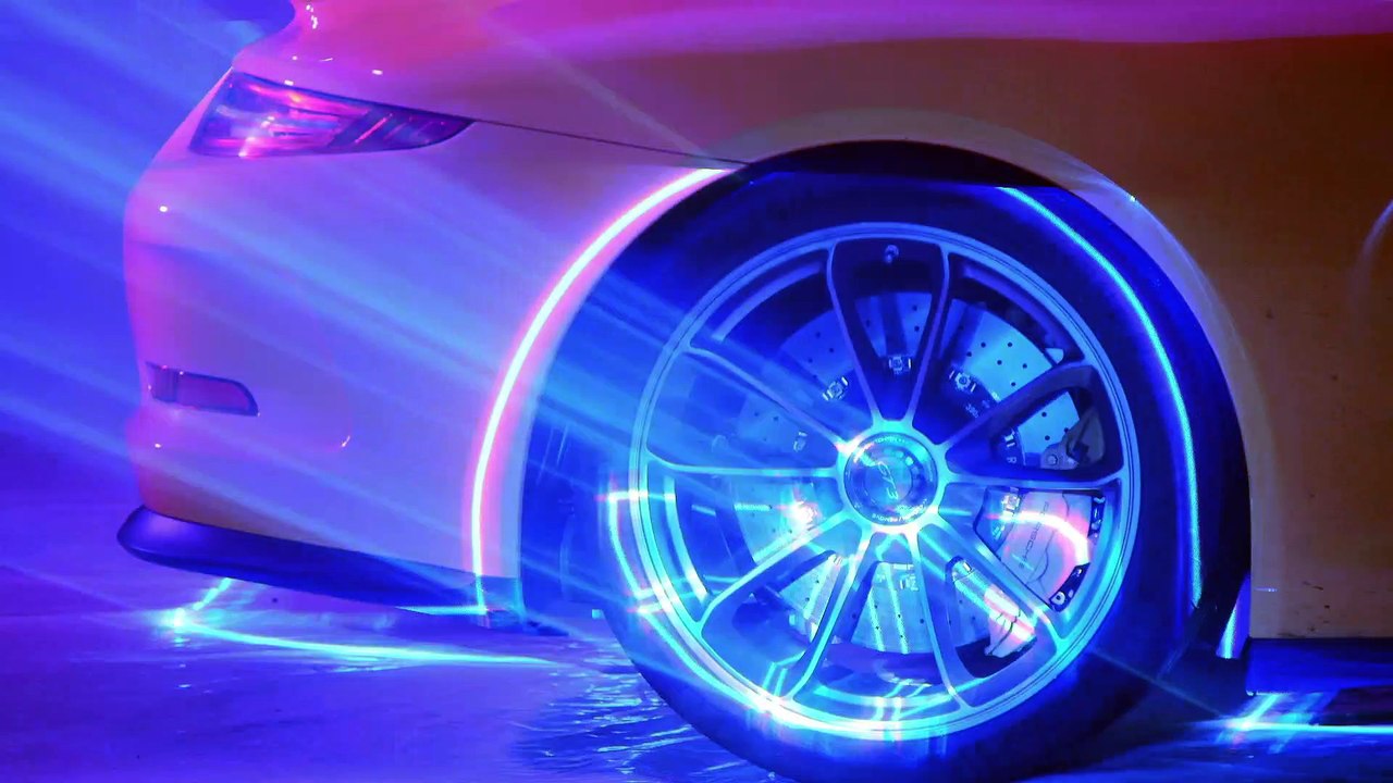 2015 Porsche 911 GT3 vs 2015 Chevrolet Camaro Z/28!