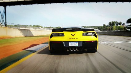 2015 Corvette Z06: GTR Beware! The High Performance Bargain Benchmark is Back!