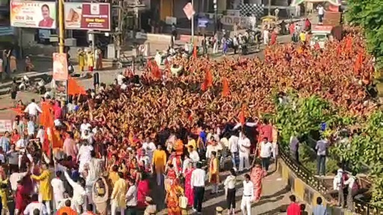 आस्था का सैलाब; मंगल कलश का देंखे विडियो, कल आएंगे धीरेंद्र शास्त्री