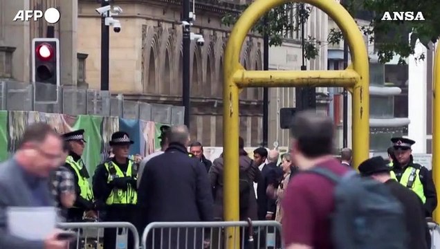 Regno Unito, Sunak prova a rianimare i Tory: Il nuovo siamo noi