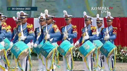 [FULL] Aksi Drumband Gabungan Taruna Akademi di HUT ke-78 TNI