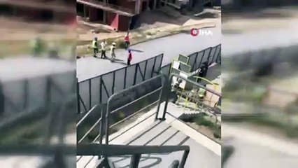 Şantiye savaş alanına döndü, çiviler çekiçler havada uçuştu! Yaralı ve gözaltı var