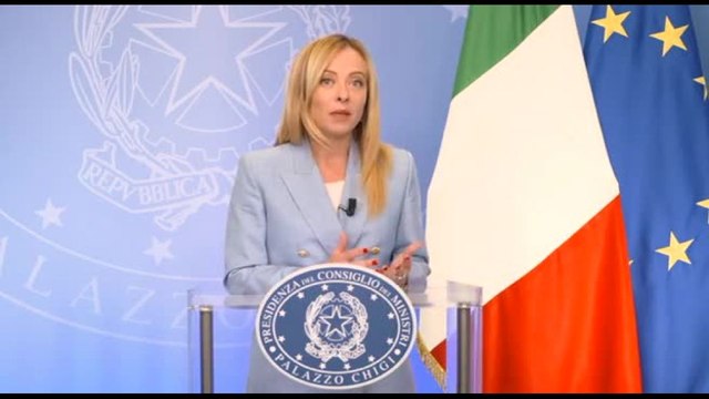 Meloni: trasformazione digitale è tsunami che sta cambiando il Paese