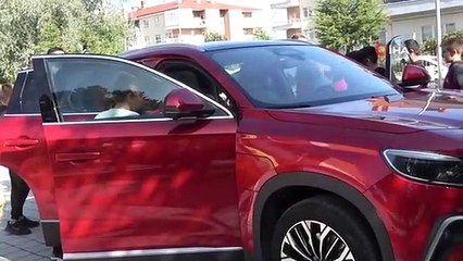 Tavşanlı'da öğrenciler yerli otomobil TOGG'u inceledi