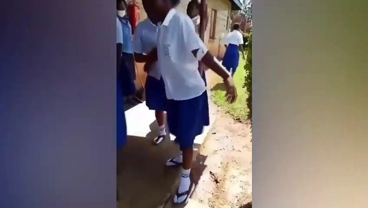 L'événement qui a secoué le pays ! 95 élèves du lycée pour filles ont été paralysées, l'école a été fermée pour une durée indéterminée