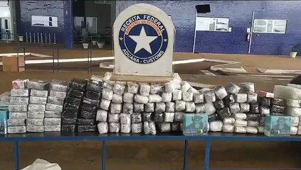 Operação Fronteira RFB intercepta ônibus clandestino com contrabando em Foz