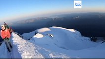 Le mont Blanc mesuré à 4 805,59 mètres, 2,22 m de moins qu'en 2021