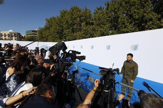 Granada acoge la Cumbre de la Comunidad Política Europea, con la presencia de Zelenski