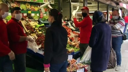 Appel aux marchés du ministre du Commerce Bolat : nous attendons une grande campagne de rabais
