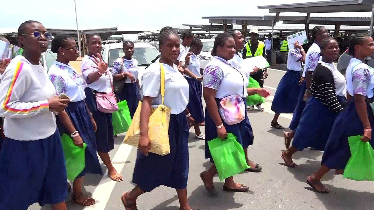 Les voituriers captivent l’attention de plus d'un au Salon international de l'Agriculture et des Ressources Animales (SARA). Qui sont ces prestataires de services ? Et quel est l'impact ont-ils sur cette activité ?