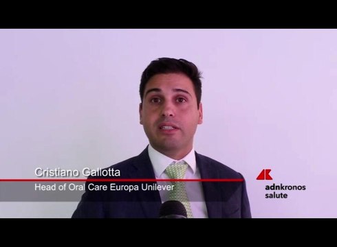 Salute, Gallotta (Unilever): “Invitiamo a recarsi allo studio dentistico più vicino”