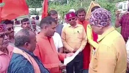 अनूपपुर: भगवा पार्टी ने मूलभूत सुविधाओं का लाभः दिलाने सौपा ज्ञापन