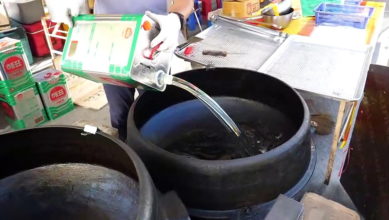 Korean Fried Chicken - Korean Street Food