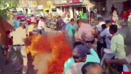 मंडला: कांग्रेसियों ने मुख्यमंत्री का किया पुतला दहन, जमकर किया विरोध प्रदर्शन