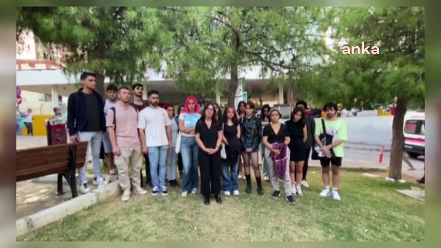 Dokuz Eylül Üniversitesi’nde fahiş zammı protesto ettiği için gözaltına alınan öğrenciler serbest bırakıldı