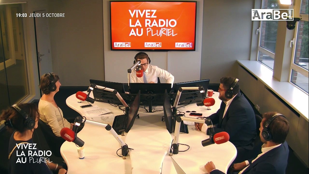 Place Publique - Faut-il interdire les vélos et les trottinettes partagés à Bruxelles ?