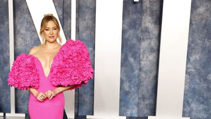 Kate Hudson Celebrated National Vodka Day With a Dirty Martini and a Bathtub Photoshoot