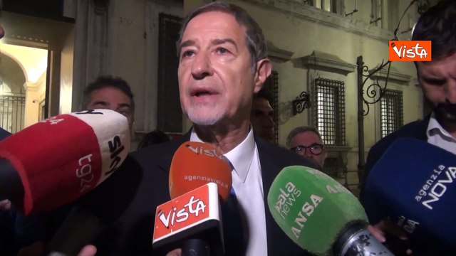 Campi Flegrei, Musumeci: Niente allarmismo, serve prudenza