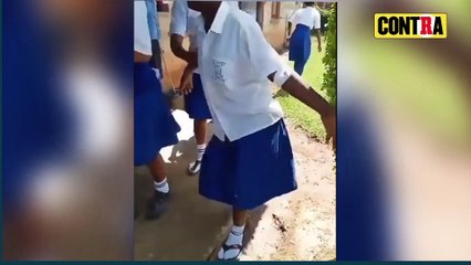 Descargar video: Casi 100 estudiantes HOSPITALIZADOS EN KENIA