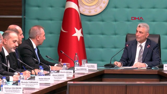 Ministre Bolat : Les prix des automobiles ont baissé de 15 pour cent, nous attendons également des réductions sur les marchés