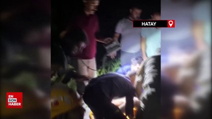 Kayalıklar arasında sıkışan şahsın inanılmaz kurtuluşu