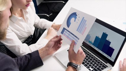 L'economia rallenta ma c'è cauto ottimismo per il 2024