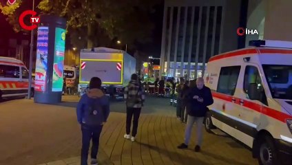 Bomba tahliyesi sırasında evini terk eden insanlar camiye sığındı