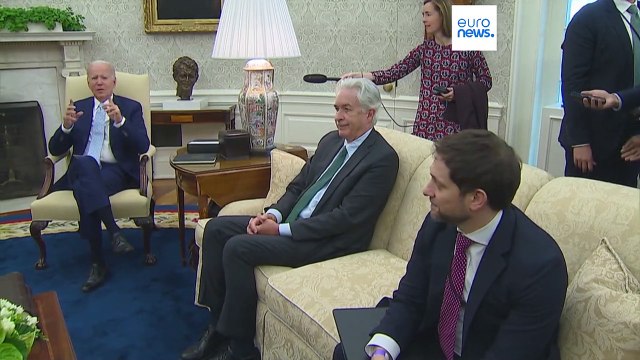 США достроят стену на границе с Мексикой