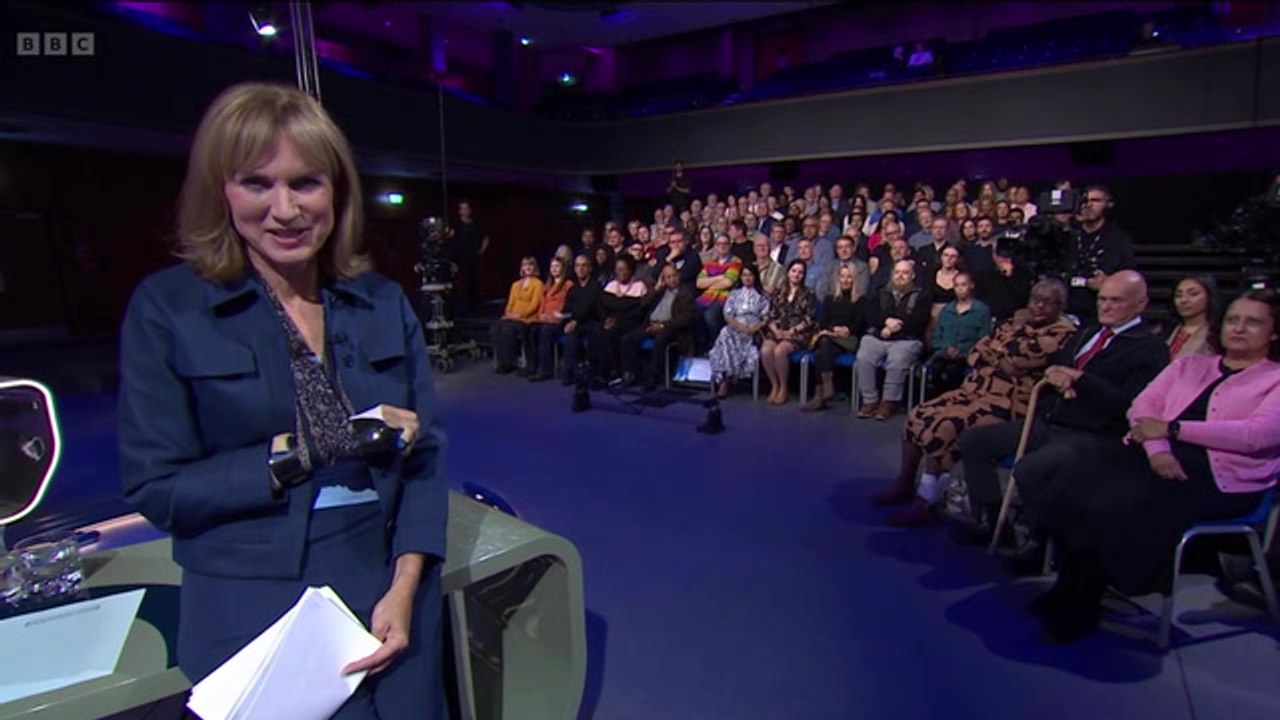 Question Time’s Fiona Bruce presents show with arm in sling after falling off horse