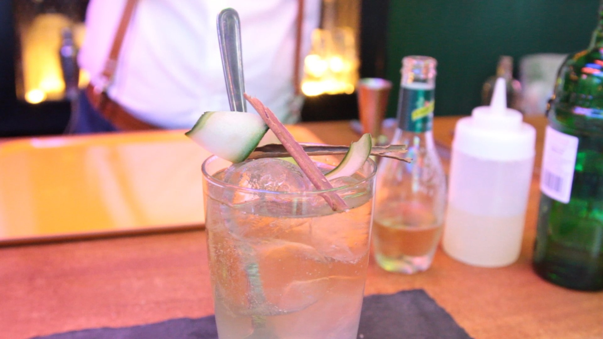 Cómo preparar el cóctel Tónico Springer en Salmón Gurú con Pepe Orts