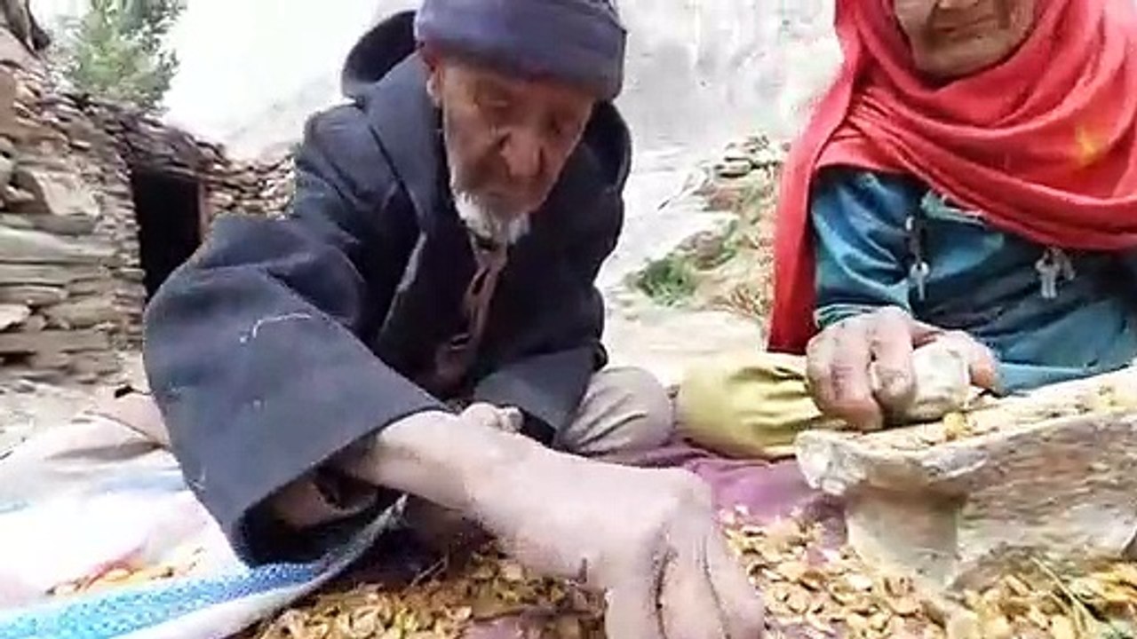 Old Couple Living Alone On Top Of Mountain_|_Pakistan|_Gilgit_Baltistan