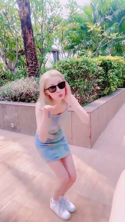 Lea Zuu Dita - Wossingsi