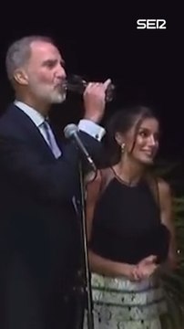 El momento incómodo de la reina Letizia en la cumbre de Granada que acaba salvando con humor