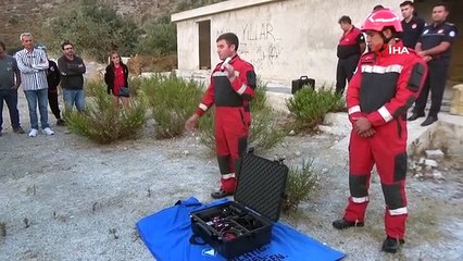 İtfaiyeden uygulamalı sismik dinleme cihazı ile enkazda arama eğitimi