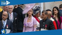 Oups ! Katy Perry a failli tomber par terre au couronnement de Charles III, ces images qui ont fait