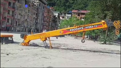 الفيضانات تزرع الدمار في مدينة رانغبو الهندية