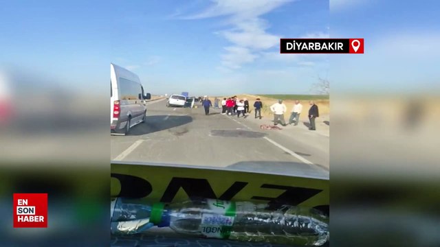 Diyarbakır'da hafif ticari araç otomobille çarpıştı