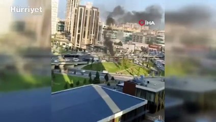 E-5’te araç yangını: Alev topuna dönen araba kullanılamaz hale geldi